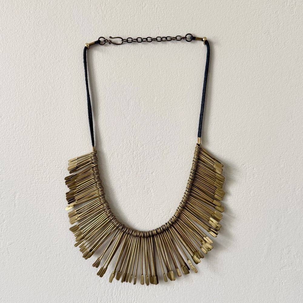 Elegant Gold Statement Necklace